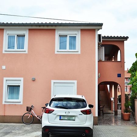 Apartments Milka Vodice Eksteriør bilde